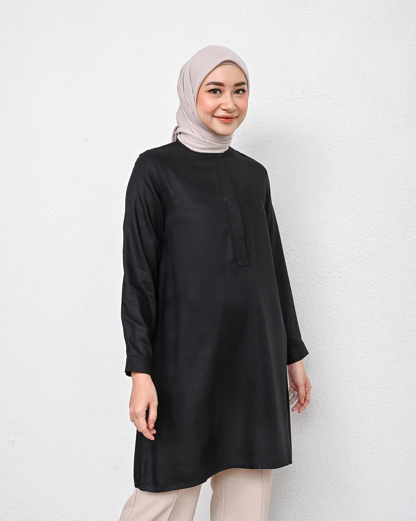 BARLIN TUNIC sold by Geulis product image thumbnail 5