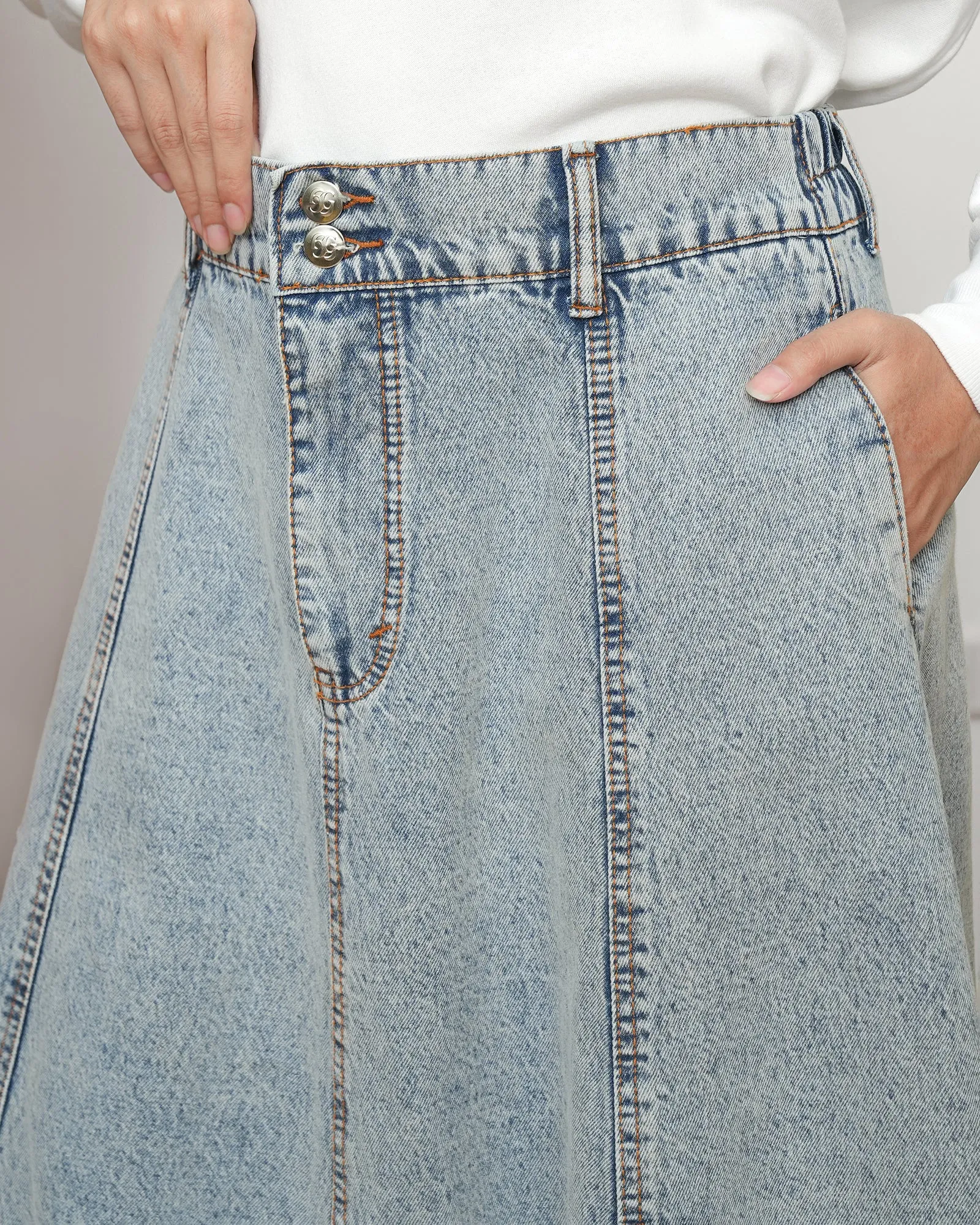 BRIENNE DENIM SKIRT sold by Geulis product image thumbnail 3