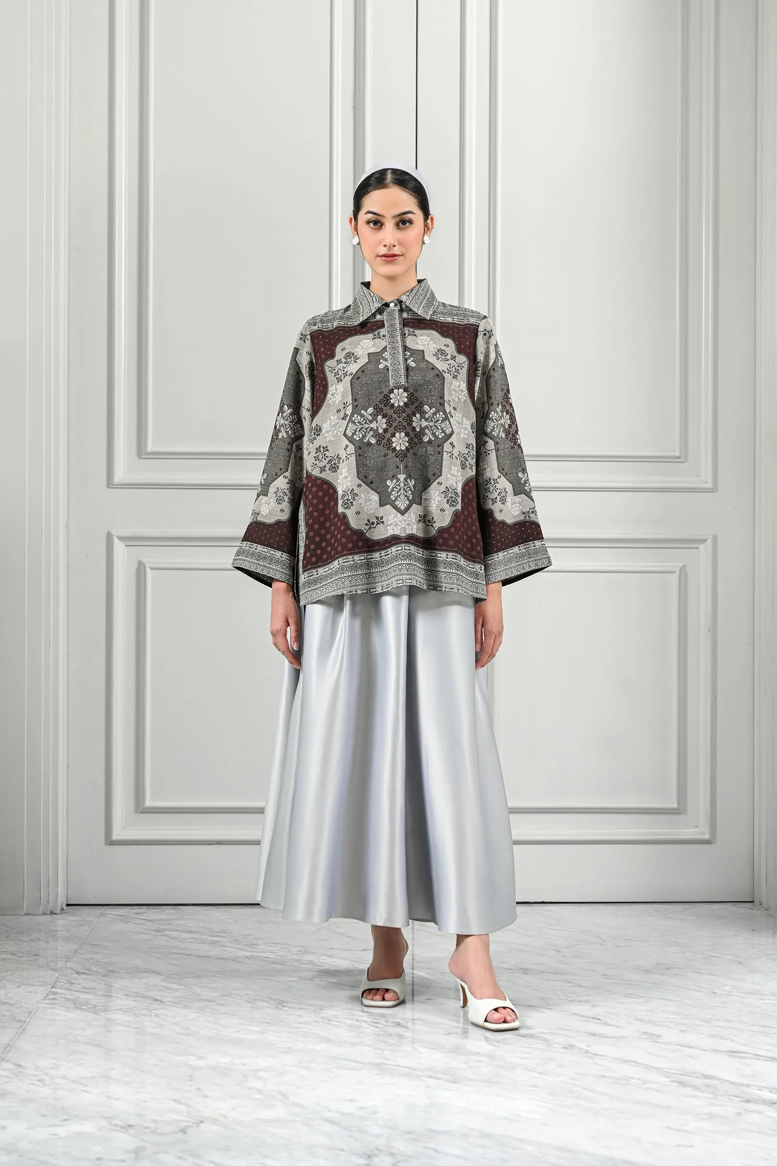 NAMIKA TOP sold by Geulis product image thumbnail 2