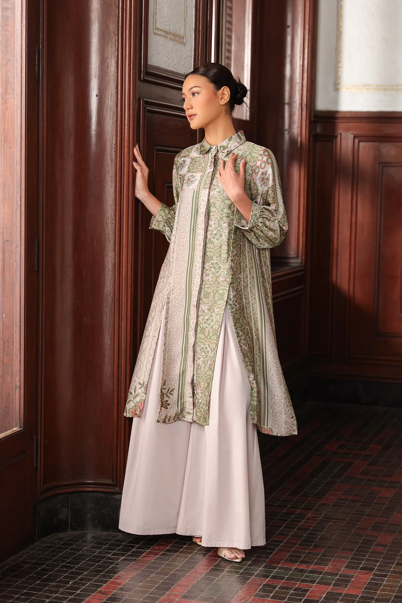 ESMIRA TUNIC sold by Geulis product image thumbnail 2