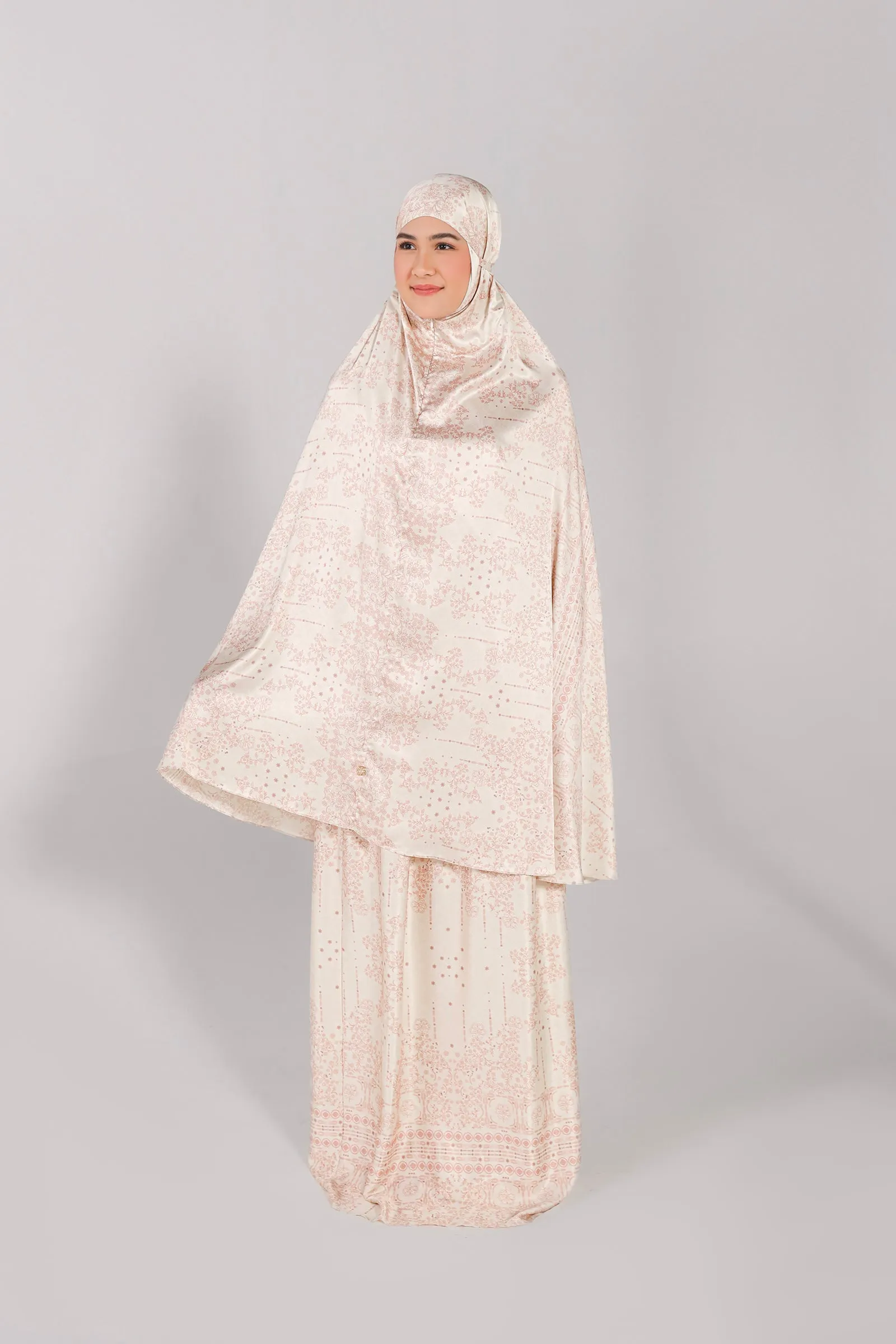 TANARA PRAYER SET sold by Geulis