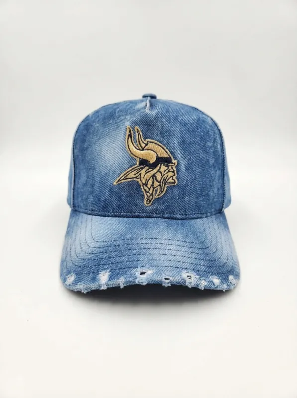 FFO x Minnesota Vikings | Washed Denim Snapback - Blue made by Far From Ordinary