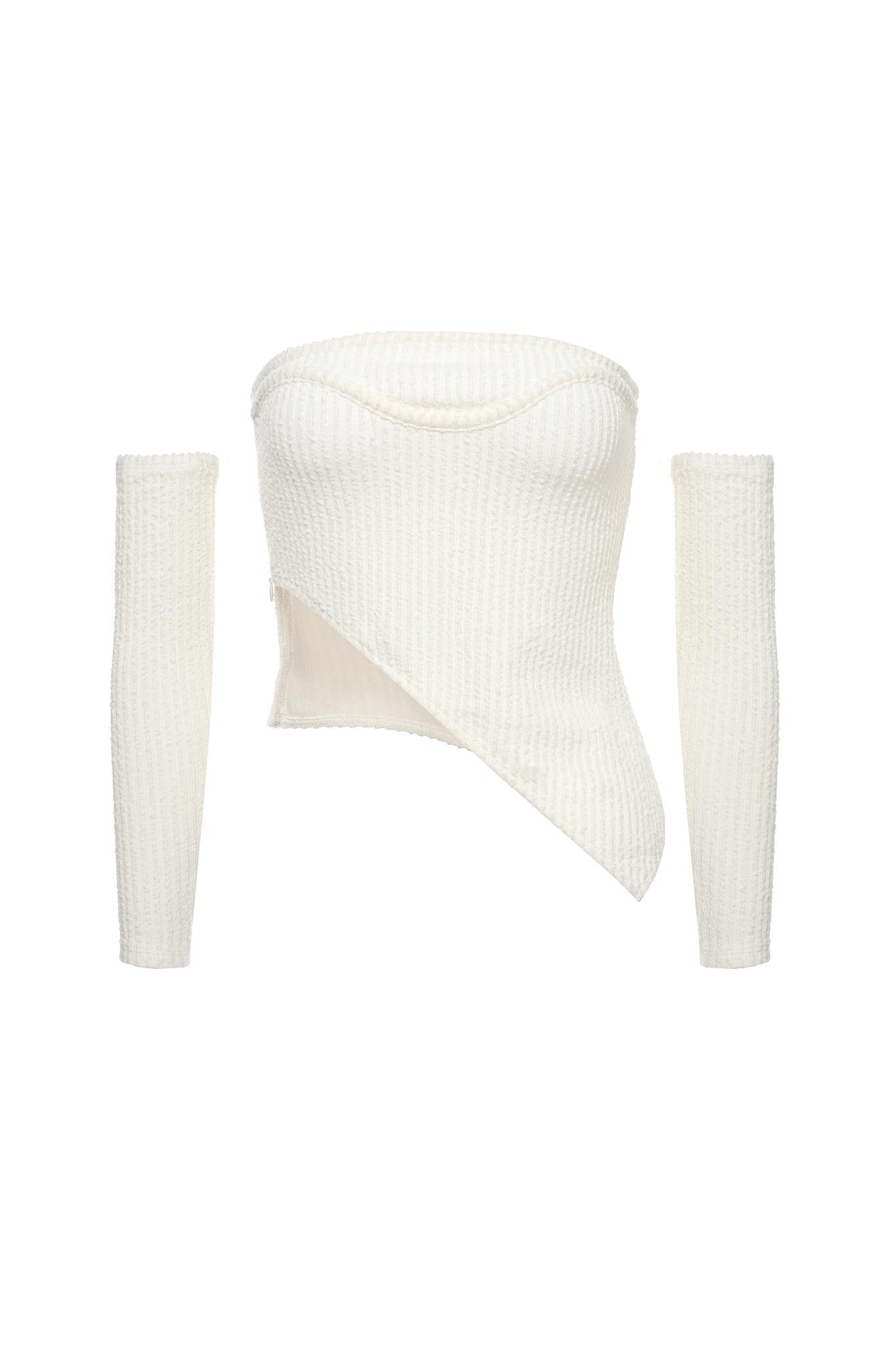 Escimo Top - Ecru sold by The Kript