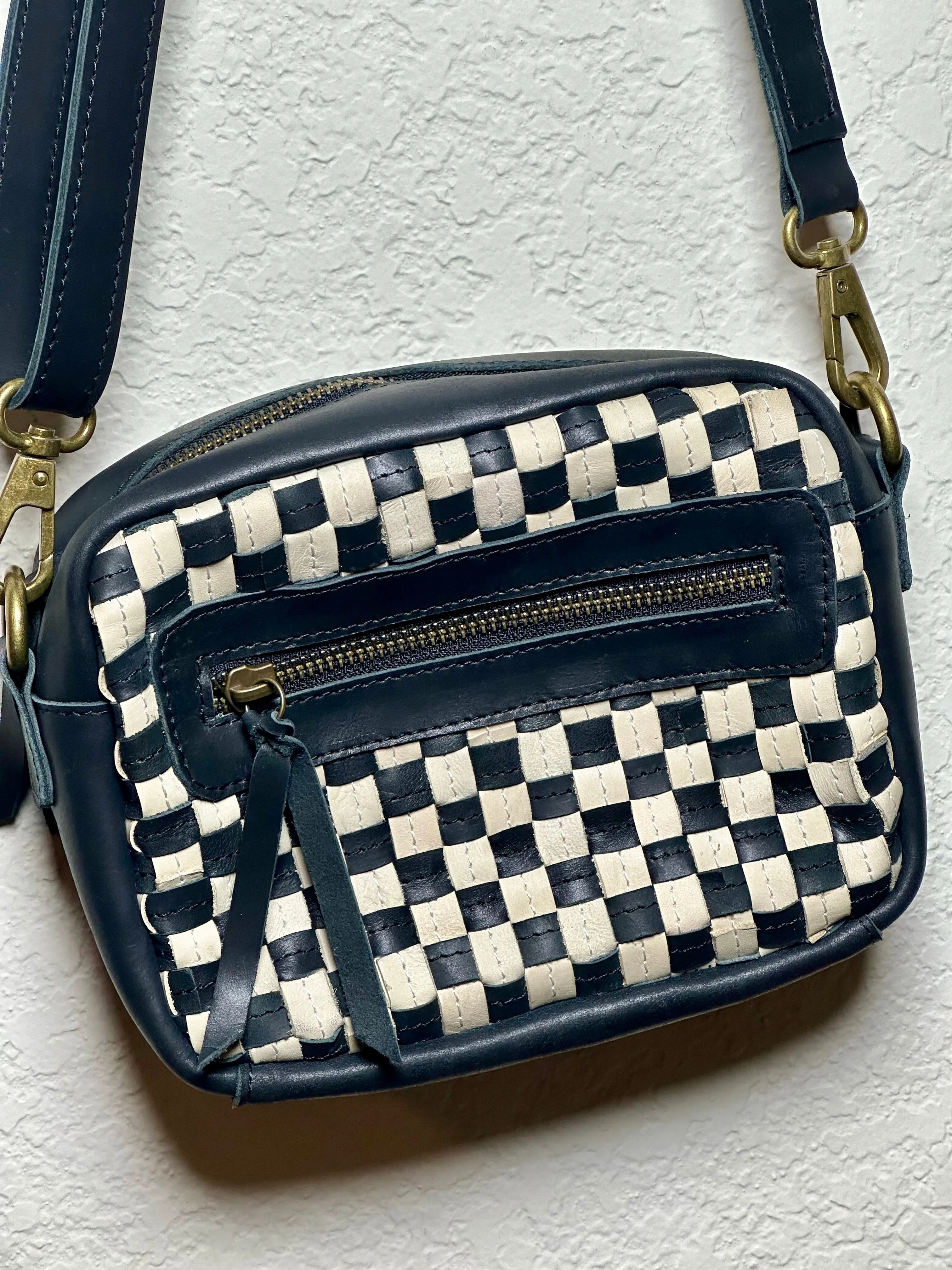 Gode Mini Camera Bag- Stone & Salt sold by Yego product image thumbnail 2