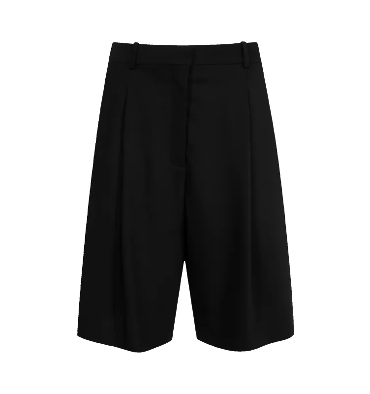 VESPERIS SHORT (WOMENS) sold by Hirshleifers