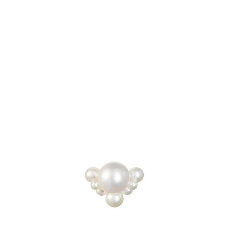 CHAMBRE DE PERLE EARRING sold by Hirshleifers