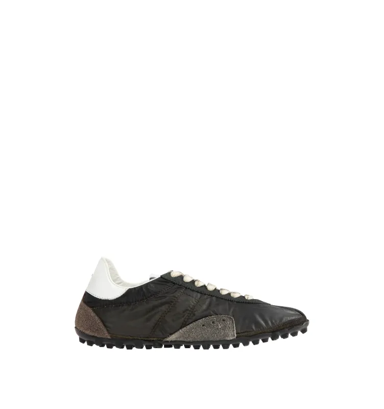 SPRINTERS LOW TOP SNEAKER (WOMENS) sold by Hirshleifers