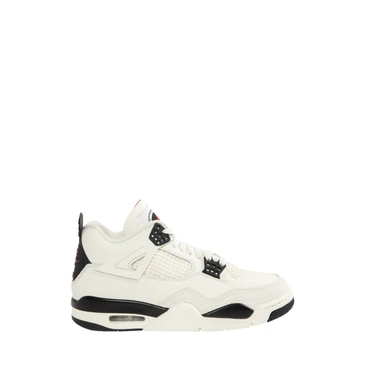 AIR JORDAN 4 RETRO OG FC SNEAKER (MENS) made by Jordan