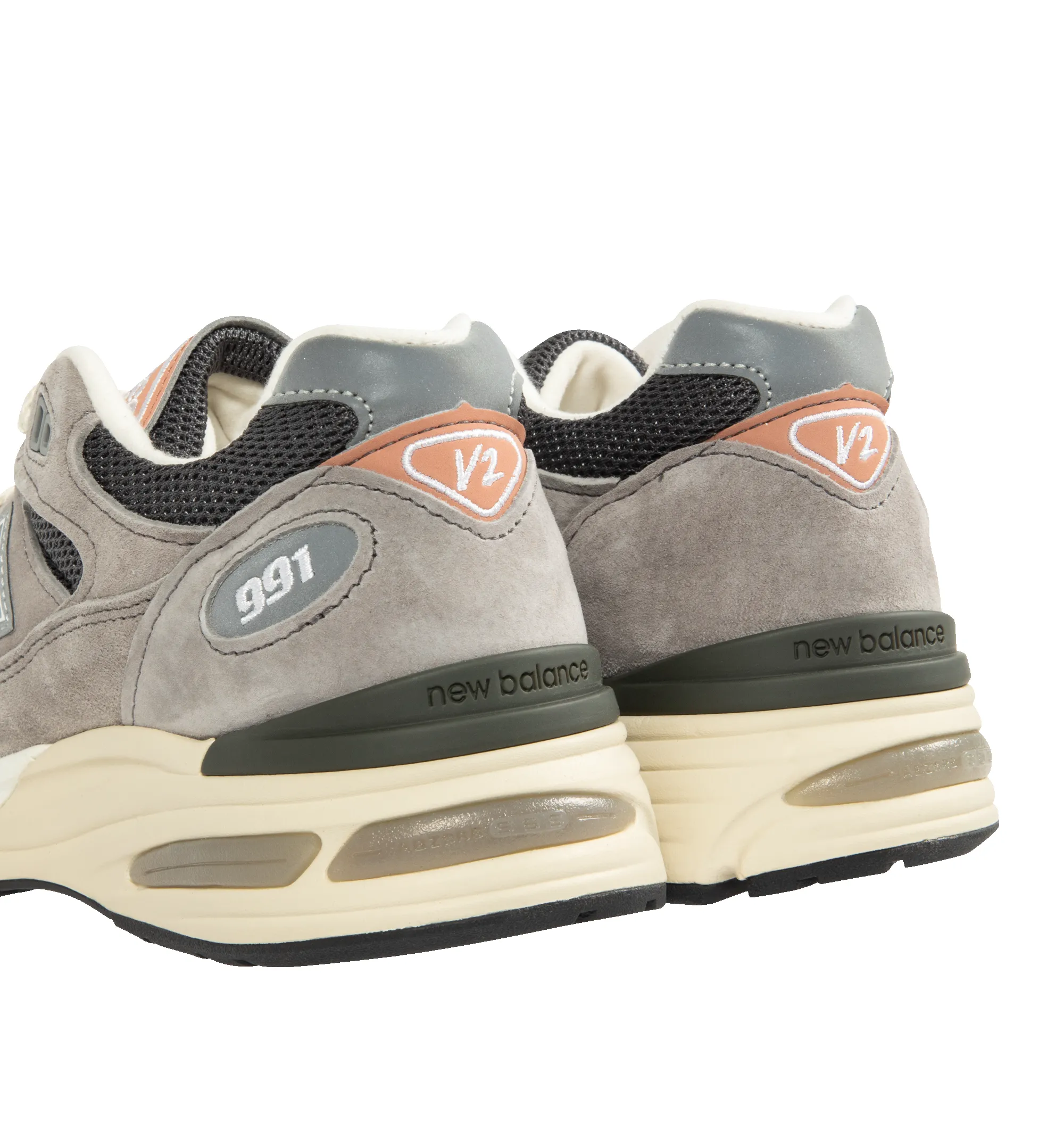 MADE IN UK 991V2 SNEAKER (MENS) sold by Hirshleifers product image thumbnail 3