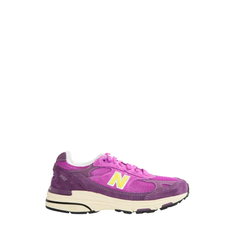 993 SNEAKER (MENS) made by New Balance
