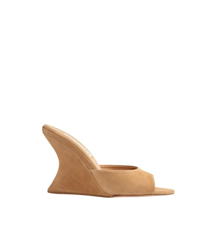 BISOUS SUEDE WEDGE (WOMENS) made by Hirshleifers