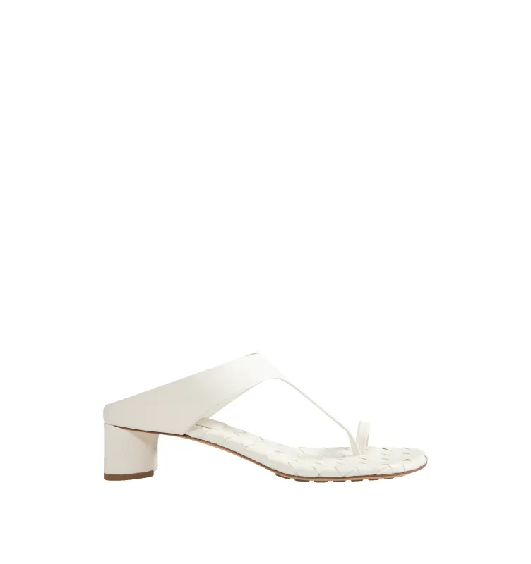 LIVIA THONG SANDAL (WOMENS) made by Bottega Veneta