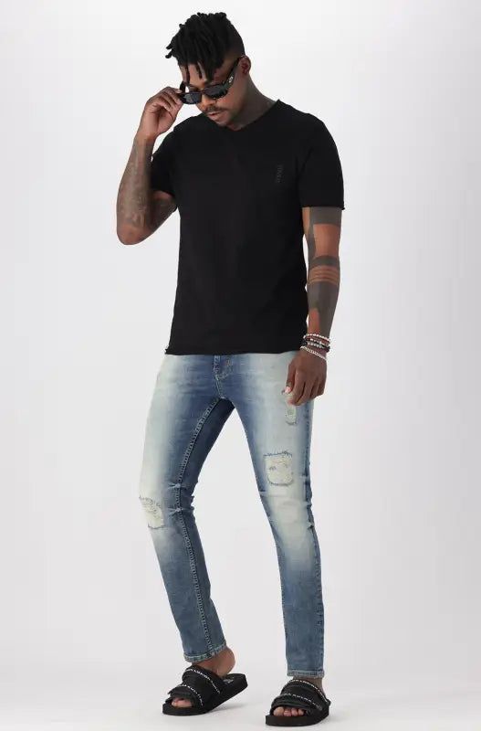 Edgeview Tee _ 143090 _ Black sold by Dunns product image thumbnail 4