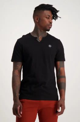 Garfield Tee _ 130762 _ Black sold by Dunns