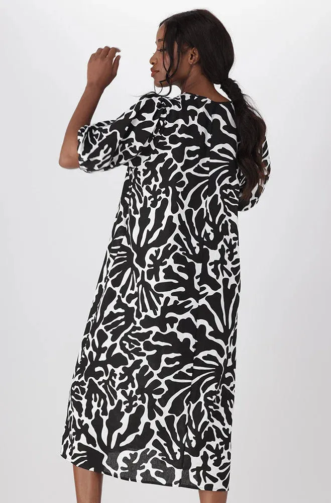 Leah Printed Linen Blend Dress _ 150532 _ Black sold by Dunns product image thumbnail 3