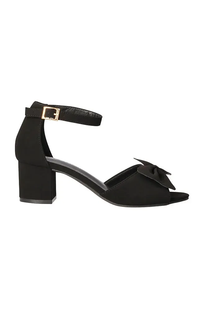 Lida Sandal _ 149770 _ Black sold by Dunns