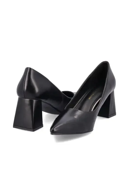 Aurelia Court Shoe _ 147292 _ Black sold by Dunns product image thumbnail 2