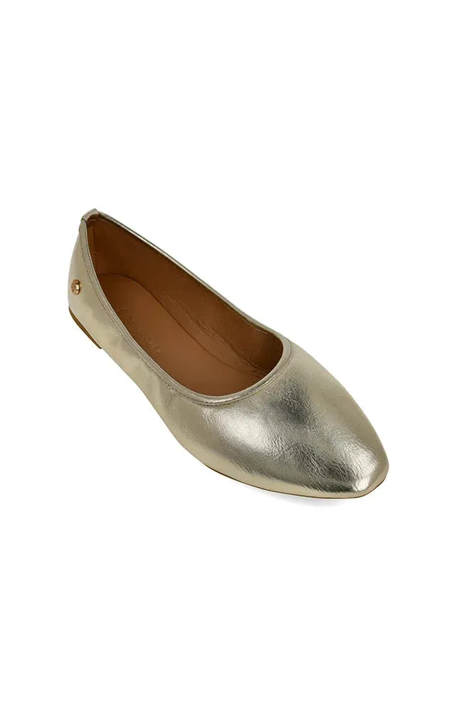 Jenna Basic Pump _ 153878 _ Gold sold by Dunns product image thumbnail 2