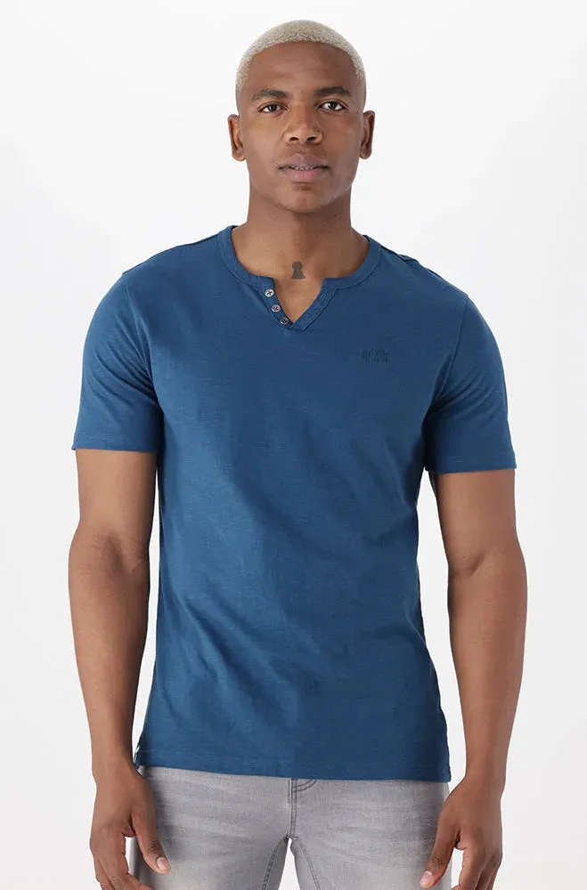 Garfield Tee _ 150477 _ Blue sold by Dunns