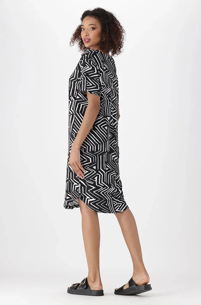 Aria Printed T-Shirt Dress _ 151250 _ Black sold by Dunns product image thumbnail 5