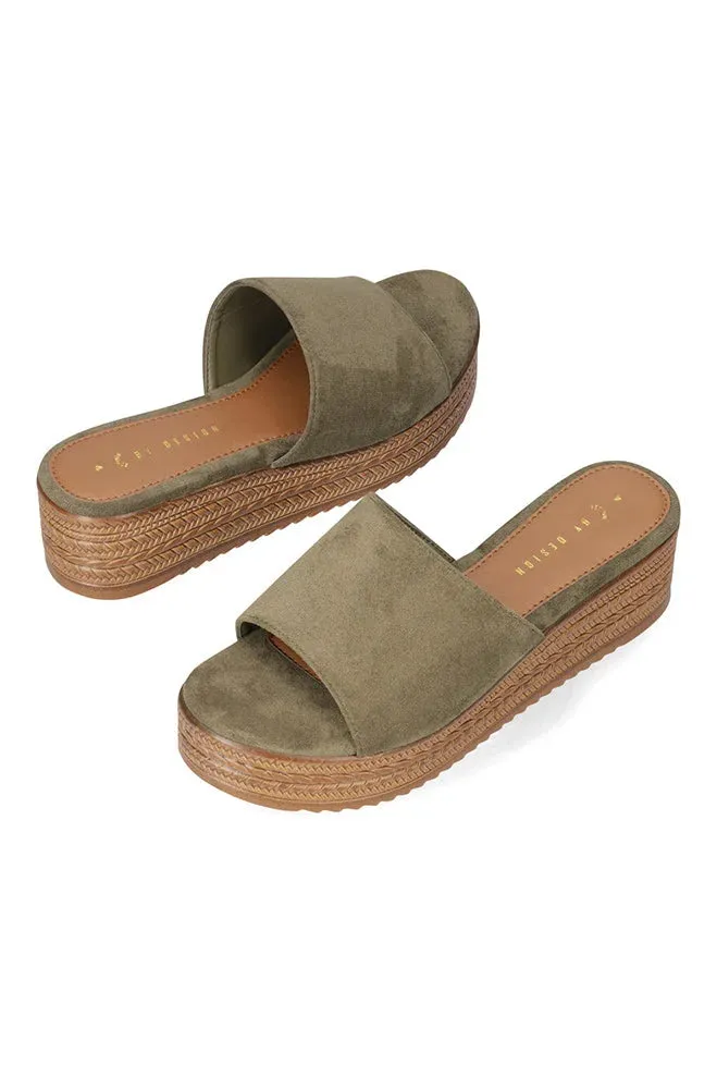 Loxera Slide _ 153184 _ Fatigue sold by Dunns product image thumbnail 3