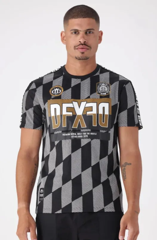 Woodcrest Tee _ 148158 _ Multi sold by Dunns