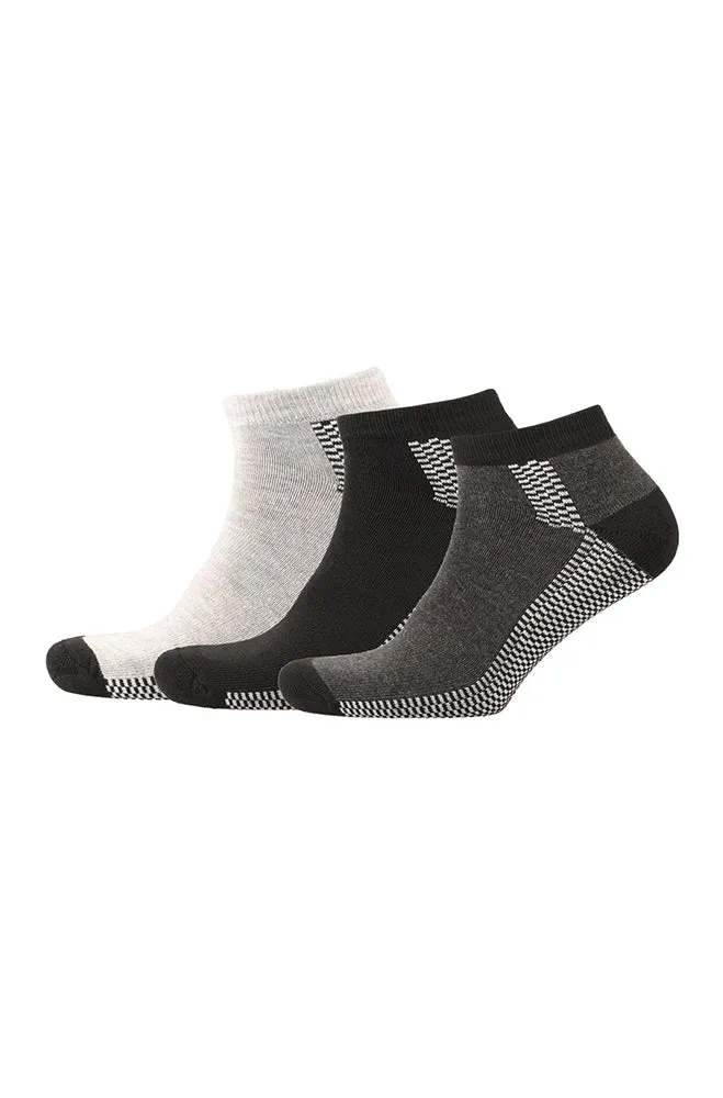 Rey Trainer Socks 3pk _ 155900 _ Black sold by Dunns