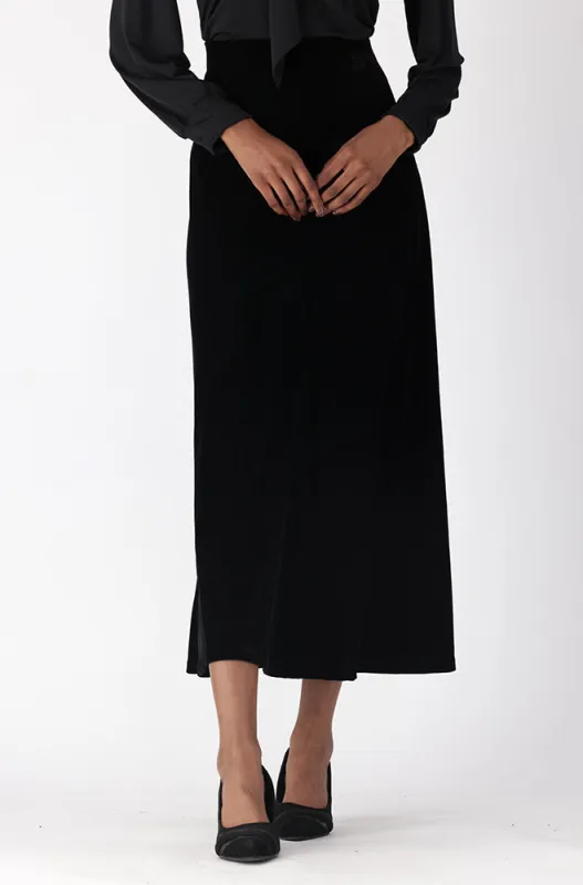 TARA VELOUR BIAS SKIRT  _ 158580 _ Black sold by Dunns