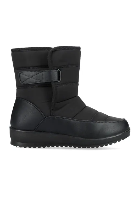 Mada Snow Boot _ 157755 _ Black sold by Dunns