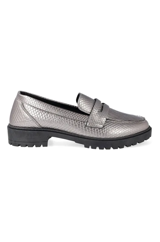 Lila cleated loafer sold by Dunns