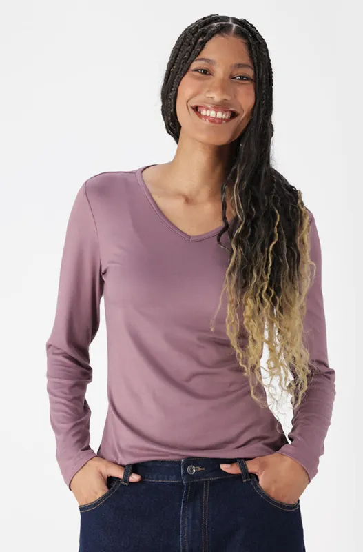 VAYLA V NECK TEE sold by Dunns