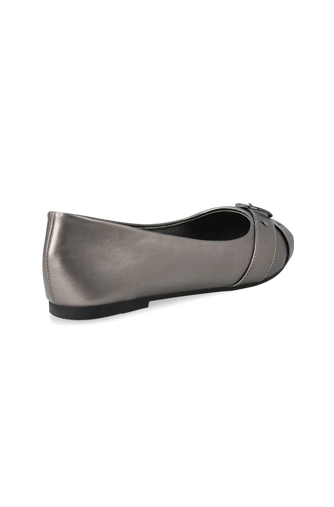 Cross over buckle pump sold by Dunns product image thumbnail 3