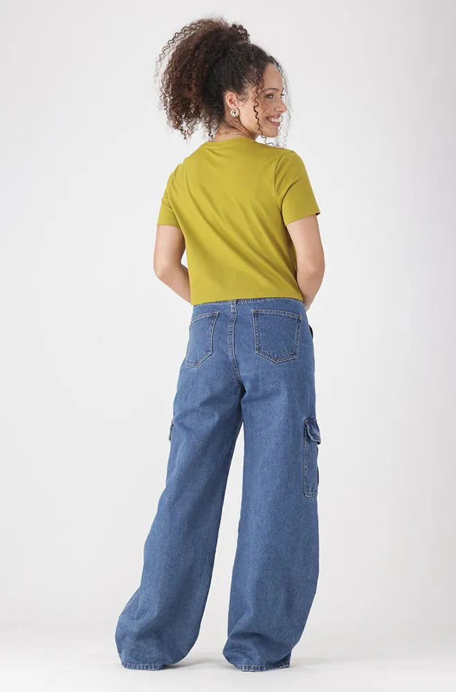 BELLA CREW NECK FITTED CROP TEE sold by Dunns product image thumbnail 5