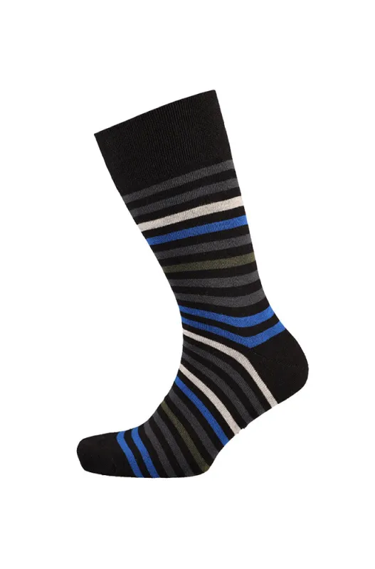 Lyle Single Sock _ 157215 _ Black sold by Dunns
