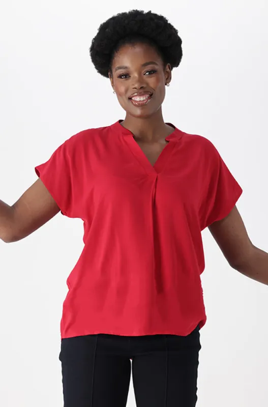 EDITH PORTOFINO HI LOW HEM TOP sold by Dunns