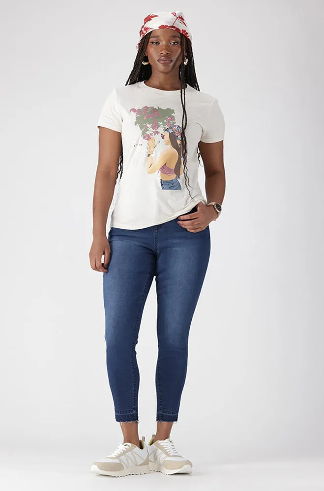 ZOLA REGULAR FITTED GRAPHIC TEE sold by Dunns product image thumbnail 3