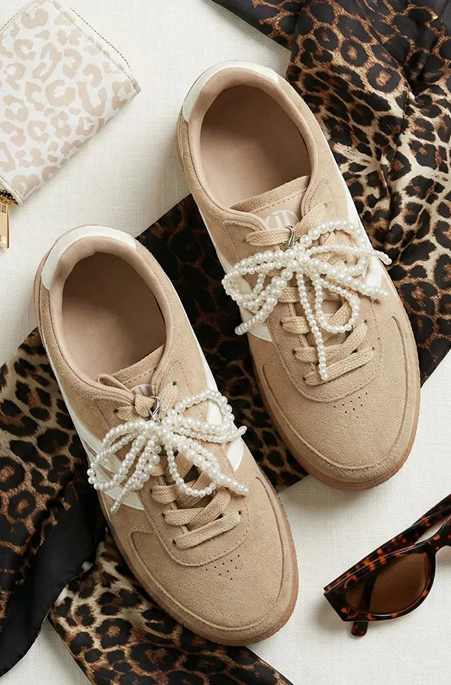 LUCY PEARL SNEAKER CHARMS 2 PACK sold by Dunns