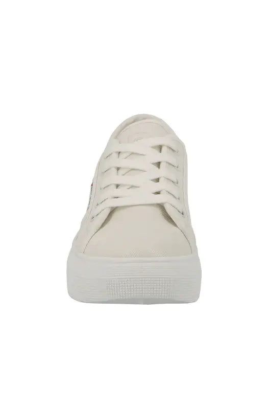 Pierre Cardin Mantela Lace Up _ 146270 _ White sold by Dunns product image thumbnail 3