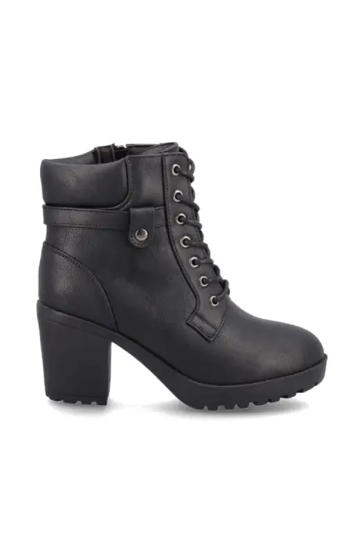 Saska Cleated Boot _ 147286 _ Black sold by Dunns