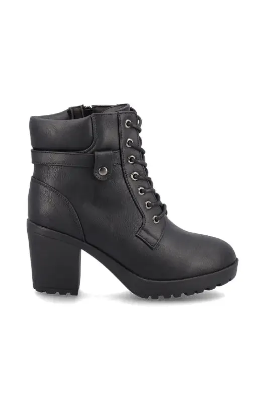 Saska Cleated Boot _ 147286 _ Black sold by Dunns