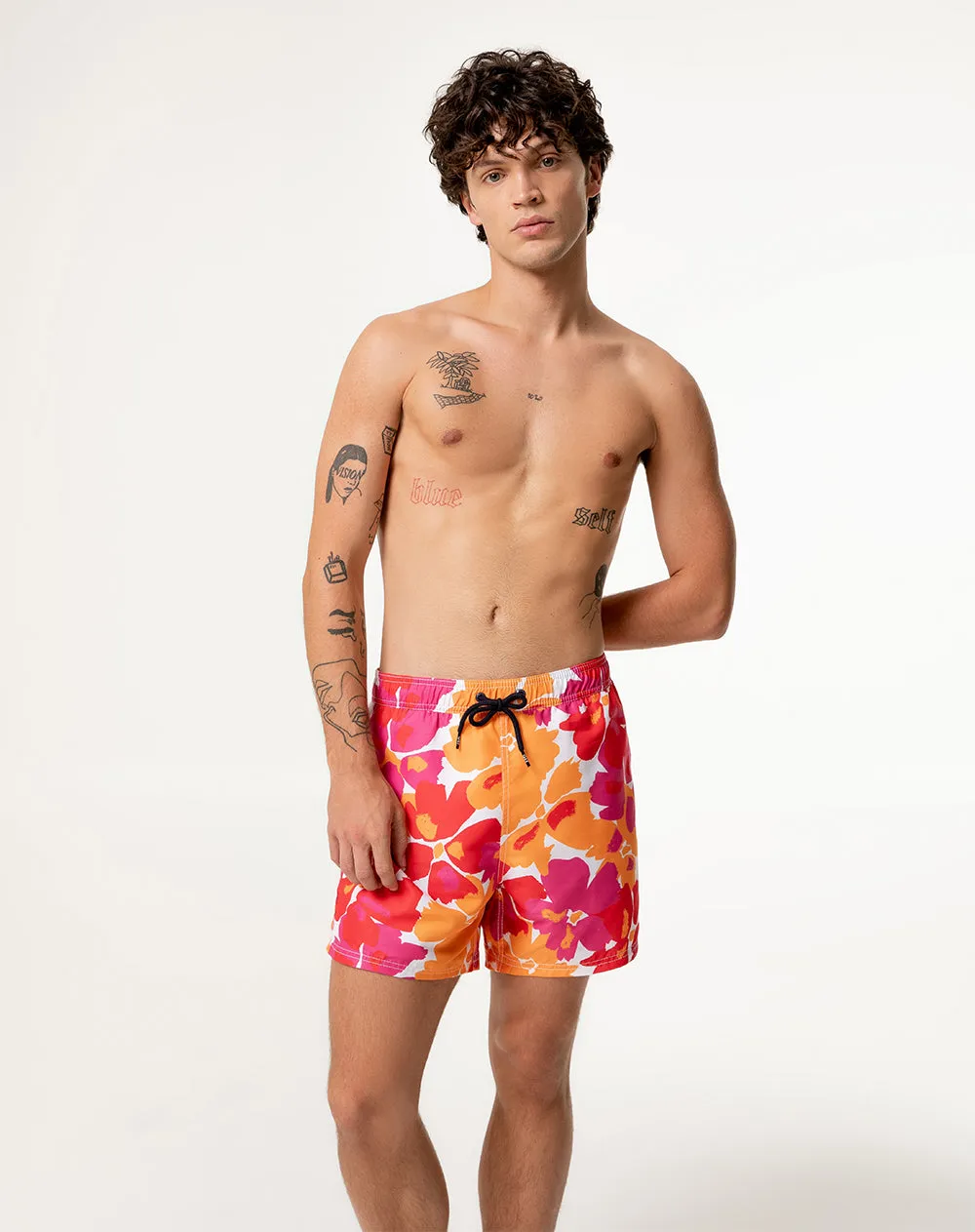 Pantaloneta blanco estampado sold by Gef