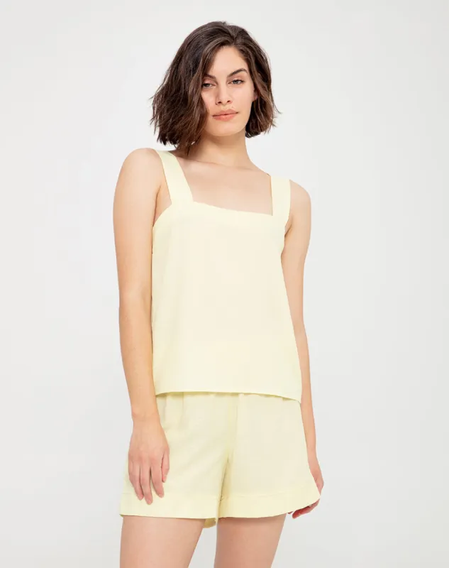 Short amarillo sold by Gef