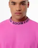 Camiseta regular fit manga corta rosada sold by Gef