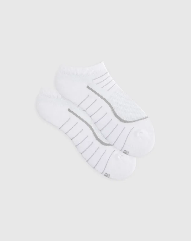 Medias tobilleras blancas sold by Gef