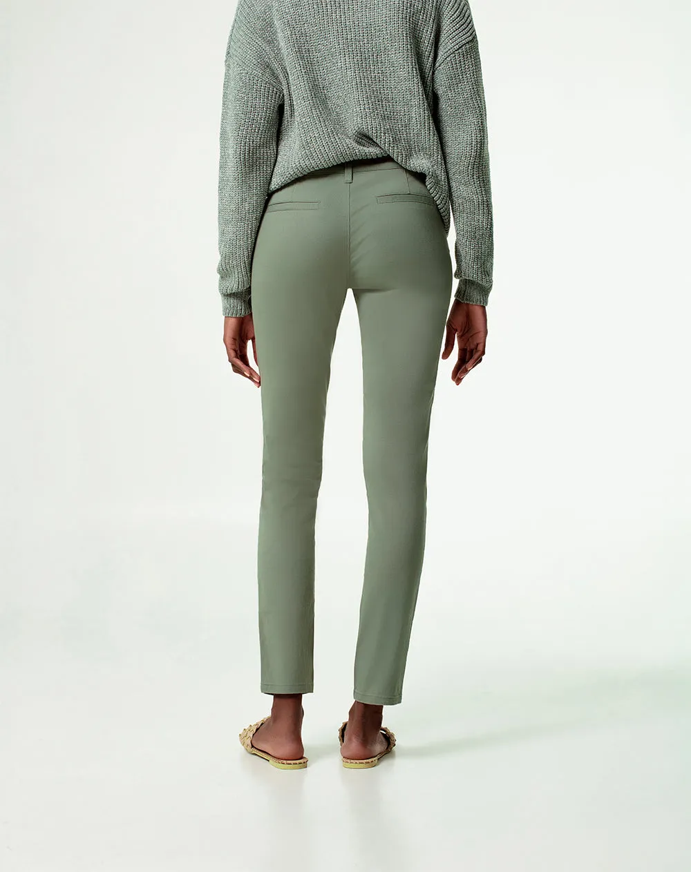 Pantalón skinny fit tiro medio en drill verde sold by Gef product image thumbnail 2