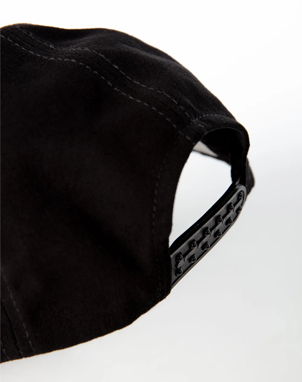 Gorra negro sold by Gef product image thumbnail 2