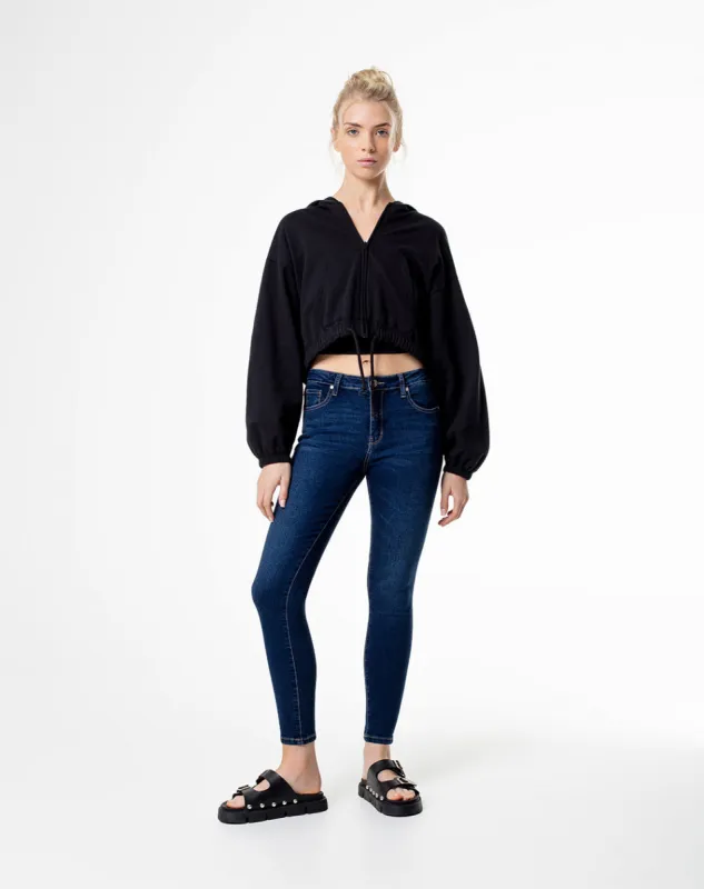 Jean súper skinny tiro medio 5 bolsillos indigo medio para mujer sold by Gef