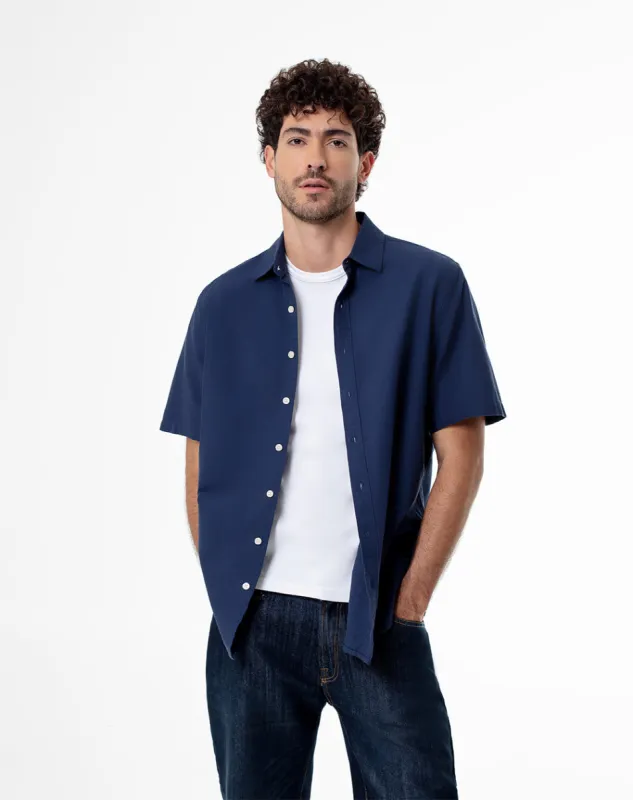 Camisa regular fit manga corta azul sold by Gef