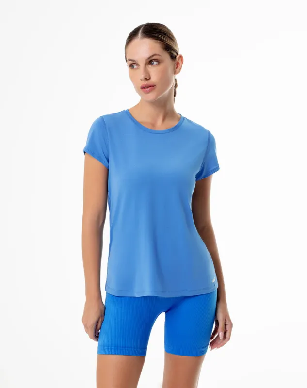 Camiseta regular fit manga corta azul sold by Gef