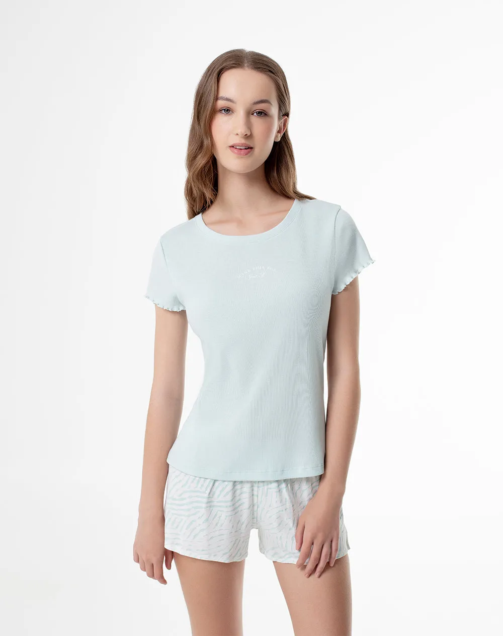 Camiseta regular fit manga corta azul sold by Gef